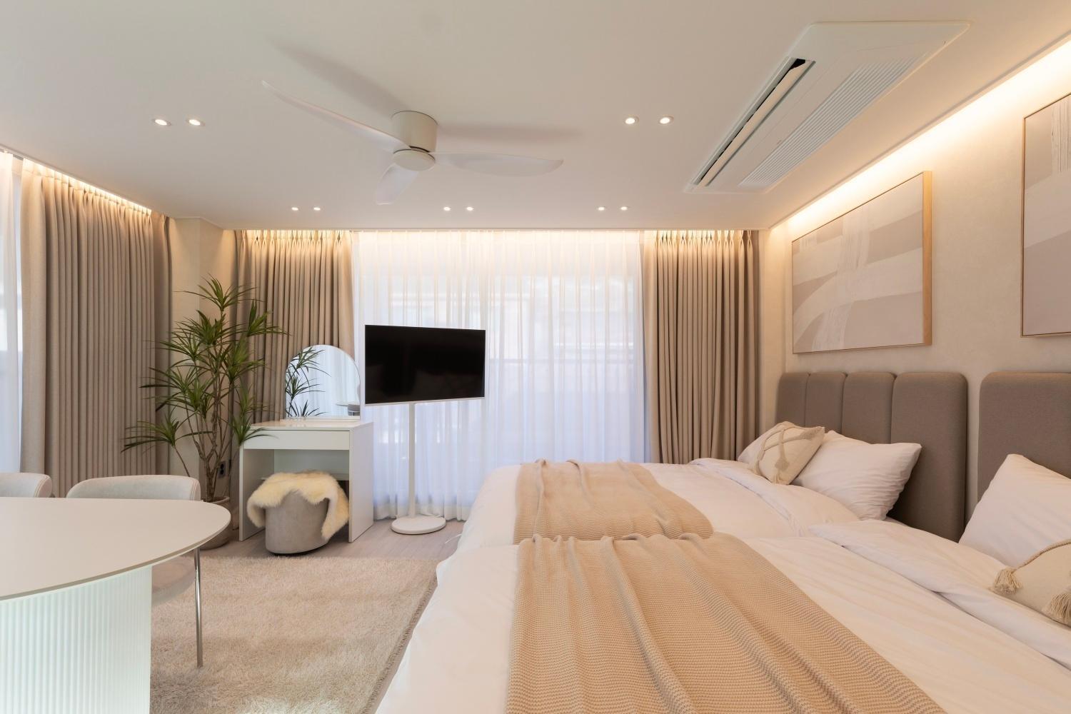 Hongdae #maru Yeonnam 3 # Cafe Street # Yeontral Park # Comfort # New Apartment *