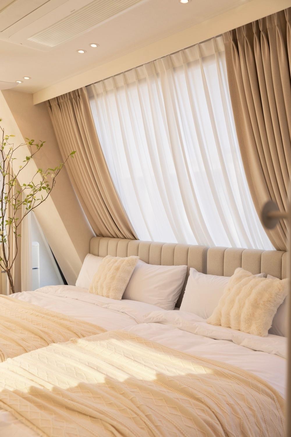 Hongdae #maru Yeonnam 3 # Cafe Street # Yeontral Park # Comfort # New Apartment *
