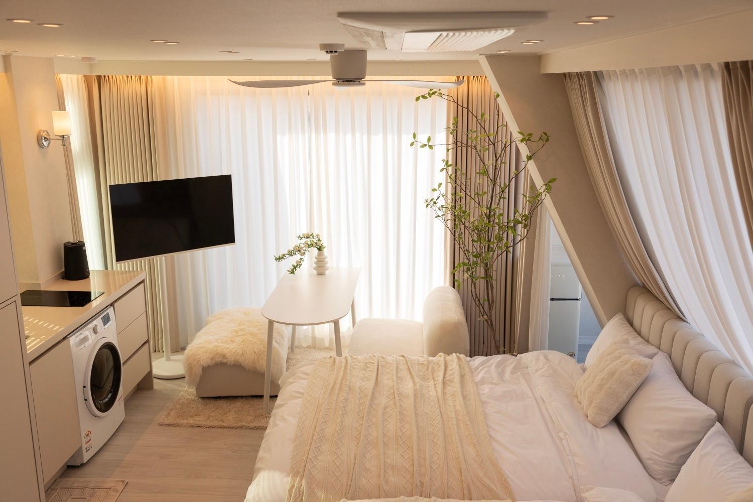 Hongdae #maru Yeonnam 3 # Cafe Street # Yeontral Park # Comfort # New * Seoul